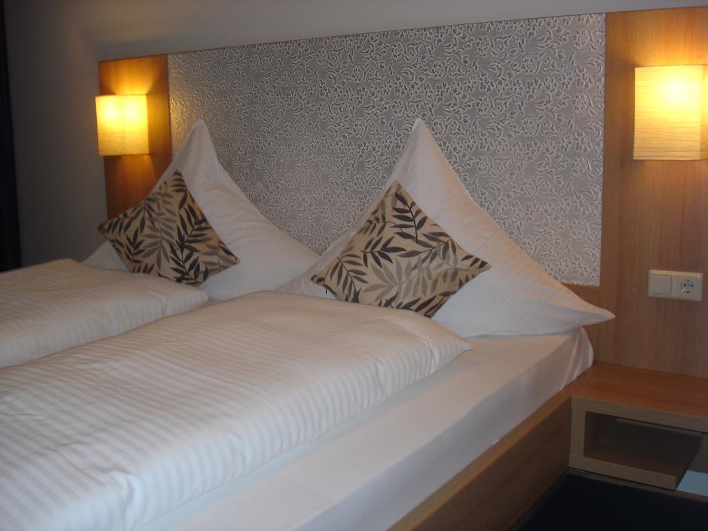 Rhein-Hotel Άντερναχ Δωμάτιο φωτογραφία